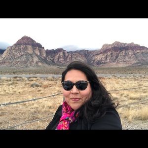 Meet your Posher, Angelica